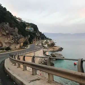 Artist S Apartament Wlora